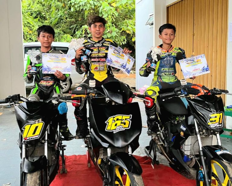 XPDC GBS Racing Team Borong Piala di Kejurprov Road Race Championship Seri 9 Kaltim