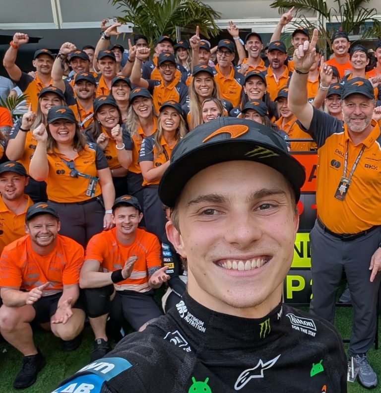 McLaren Dominasi Sesi Latihan, Oscar Piastri Pertahankan Keunggulan FP2 F1 Spanyol