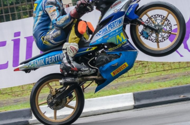 OtomotifNews.com Media Otomotif Indonesia News Berita Terbaru Mobil Listrik Motor EV Road Race Motor SMK Pertiwi Kuningan Balap Motor