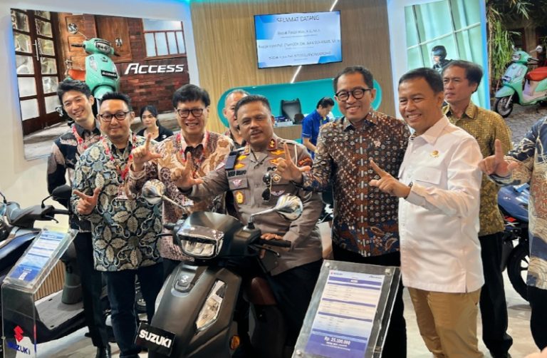 Suzuki Indonesia Resmi Luncurkan Access 125, Skuter Klasik Modern yang Efisien dan Stylish