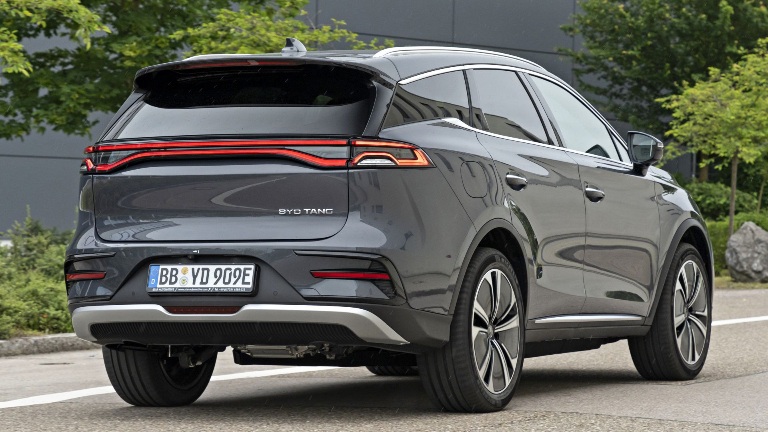 BYD Recall 115 Ribu Mobil Akibat Risiko Baterai, Industri EV Global Waspada!