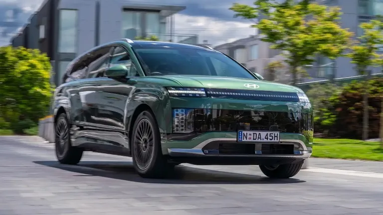 Review Hyundai Ioniq 9 Calligraphy 2026: Bukti Serius Hyundai Masuk Kelas SUV Listrik Mewah