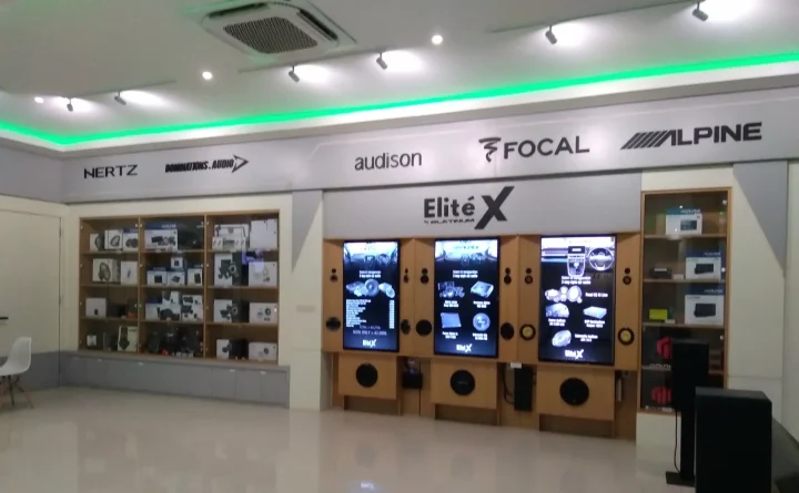 Elite X by Platinum Hadirkan One Stop Service: Dari Audio Branded, Kaca Film, Lampu, hingga Autodetailing