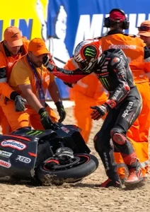 Marco Bezzechi Dapat Hukuman Berat Setelah Dorong dan Pukul Marshal